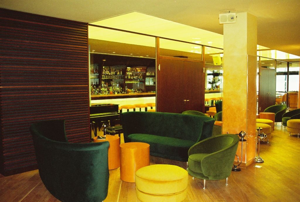 Lounge im Zugangsbereich